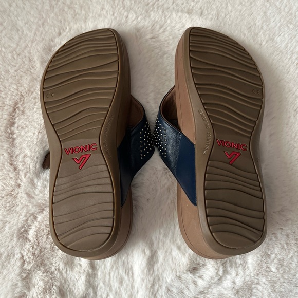 VIONIC Studded Navy Sandals - Picture 7 of 10